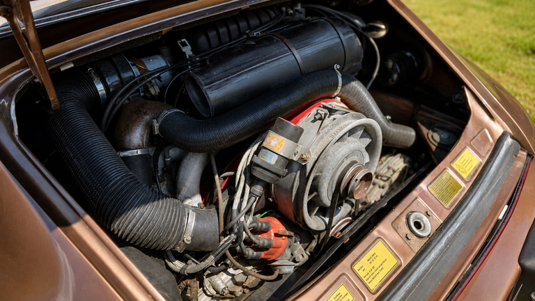 Porsche 911 Carrera 3.0