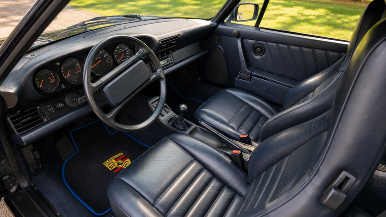 Porsche 964 Carrera 4