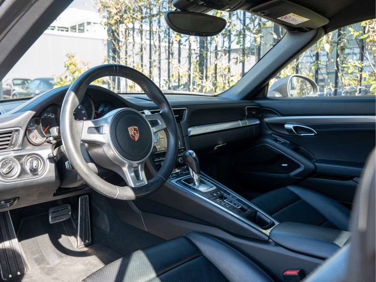 Porsche 991 Carrera