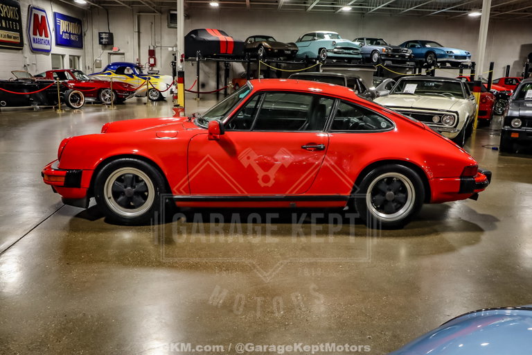 Porsche 911 Carrera 3.2