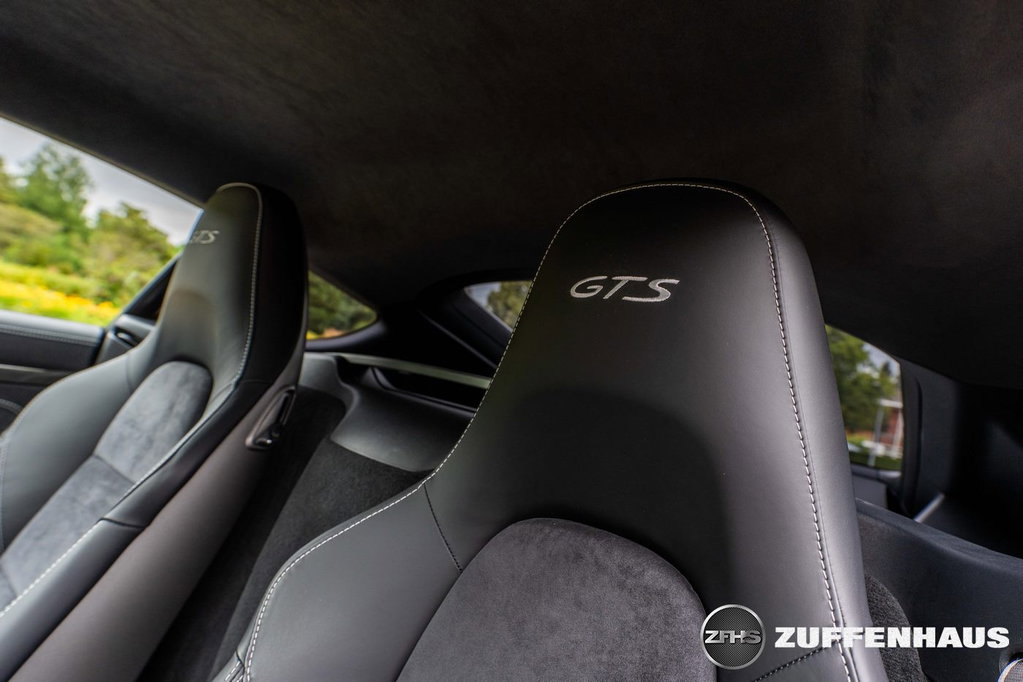 Porsche 981 Cayman GTS