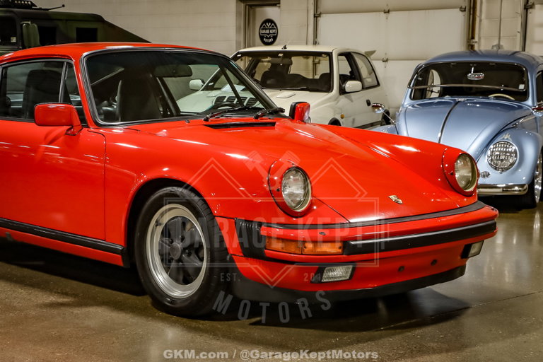 Porsche 911 Carrera 3.2