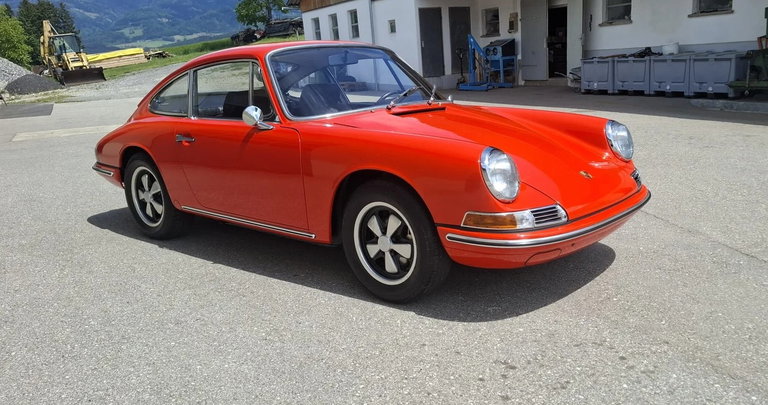 Porsche 911