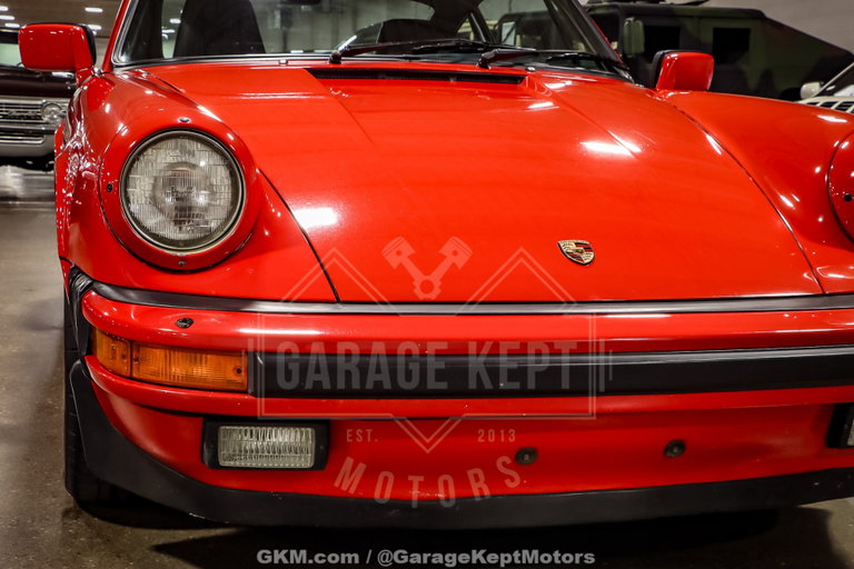 Porsche 911 Carrera 3.2