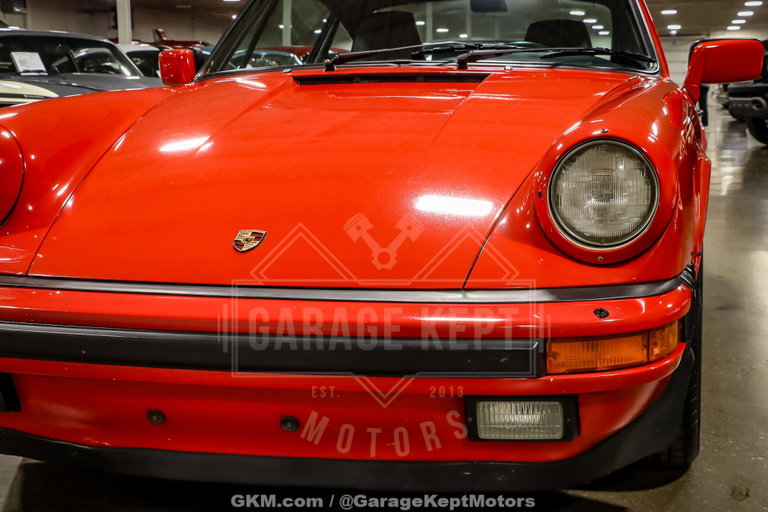 Porsche 911 Carrera 3.2