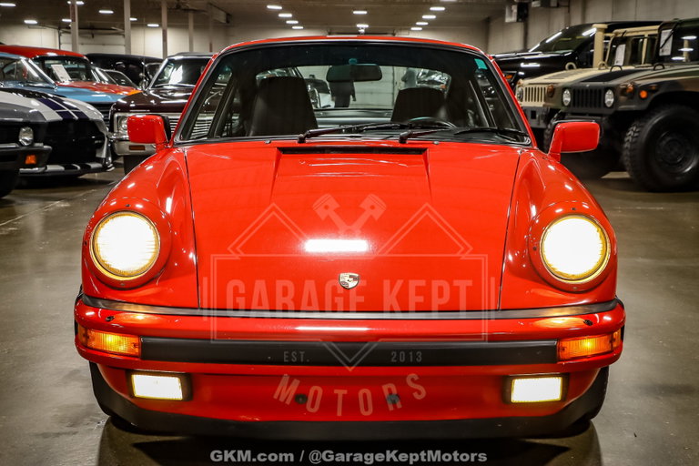 Porsche 911 Carrera 3.2