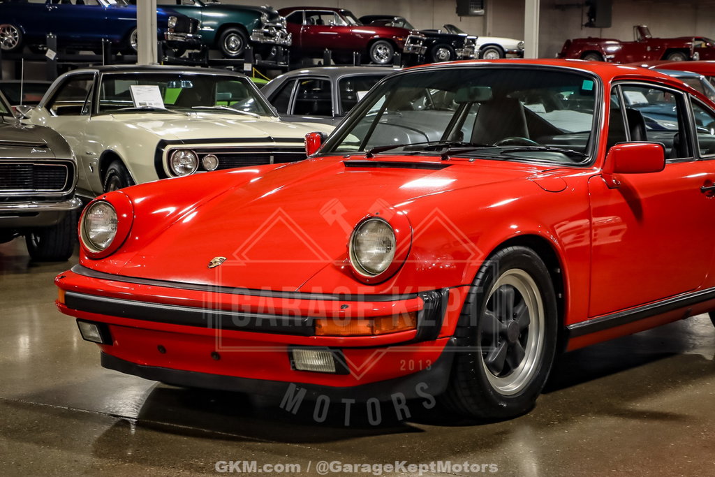 Porsche 911 Carrera 3.2