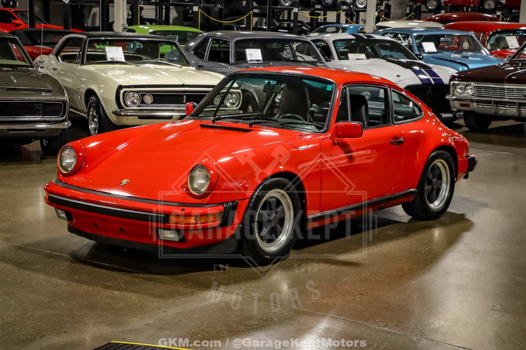 Porsche 911 Carrera 3.2