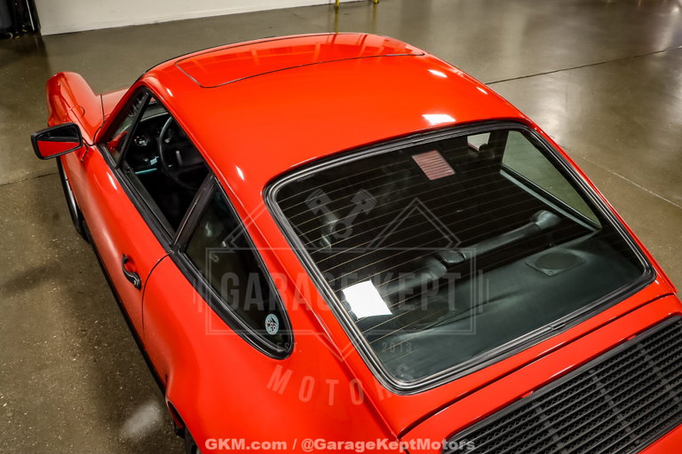 Porsche 911 Carrera 3.2