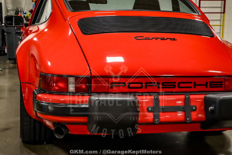 Porsche 911 Carrera 3.2