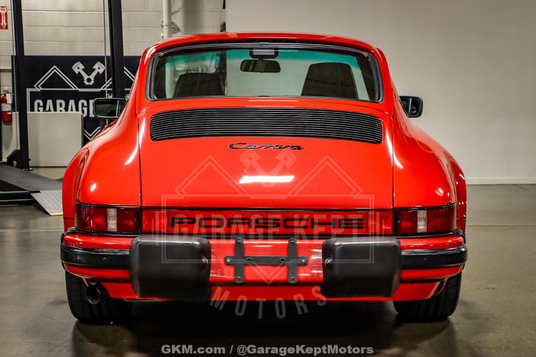 Porsche 911 Carrera 3.2