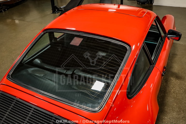 Porsche 911 Carrera 3.2