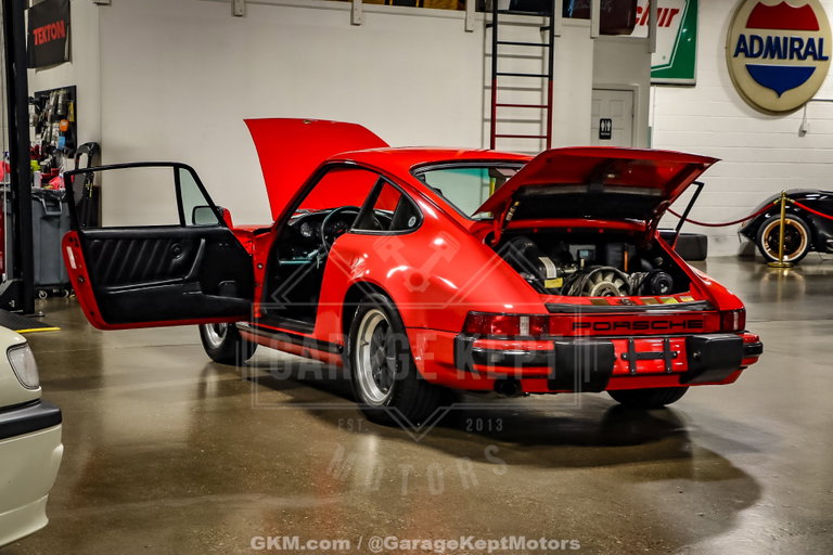 Porsche 911 Carrera 3.2