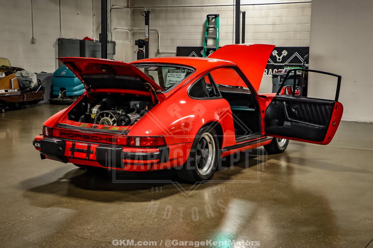 Porsche 911 Carrera 3.2