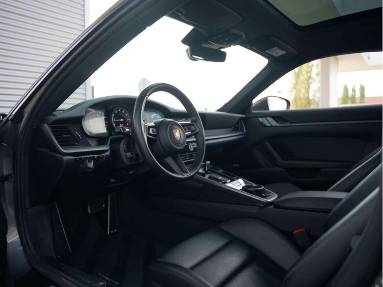 Porsche 992 Carrera S