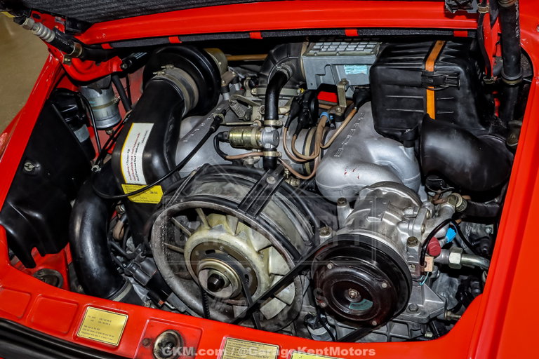Porsche 911 Carrera 3.2