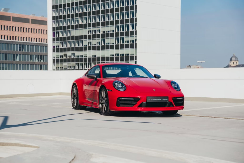 Porsche 992 Carrera T