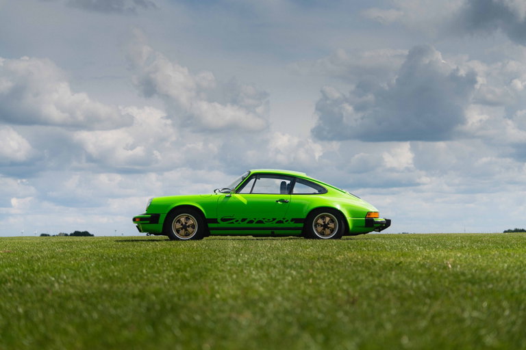 Porsche 911 Carrera 2.7