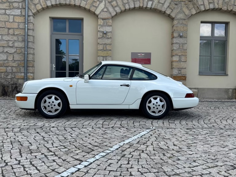 Porsche 964 Carrera 4