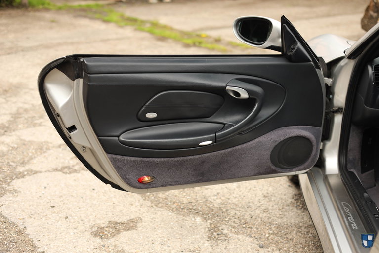 Porsche 996.2 Carrera 4S