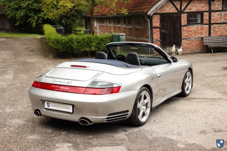 Porsche 996.2 Carrera 4S