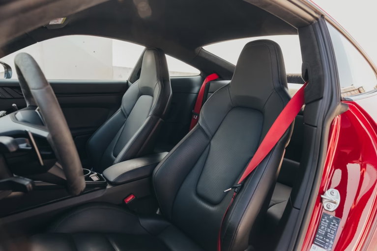 Porsche 992 Carrera T