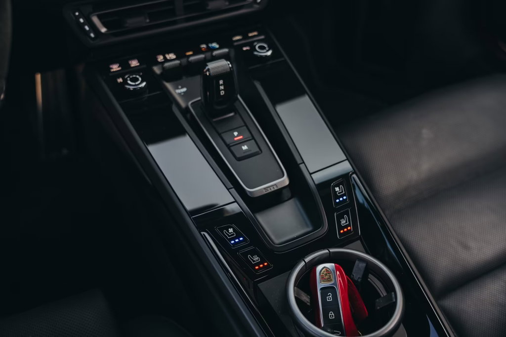 Porsche 992 Carrera T