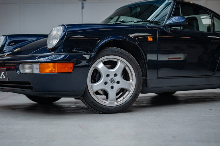 Porsche 964 Carrera 2