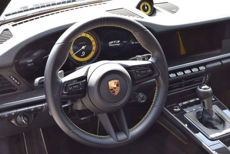 Porsche 992 GT3 Touring