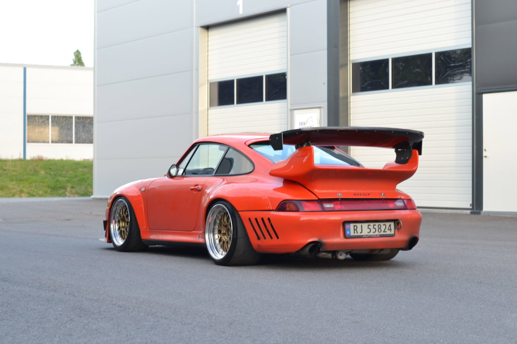 Porsche 993 GT2 Tribute