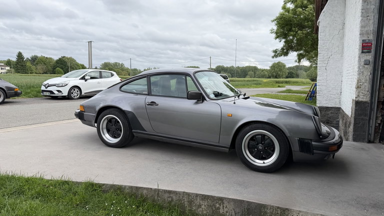 Porsche 911 Carrera 3.2