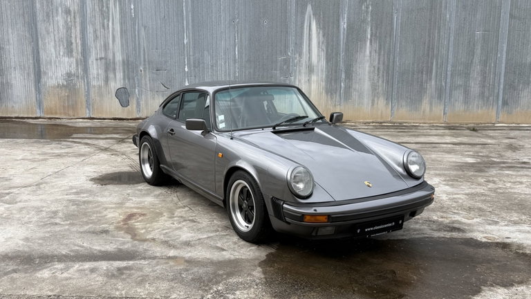 Porsche 911 Carrera 3.2