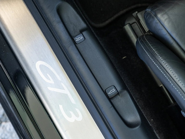 Porsche 996.2 GT3