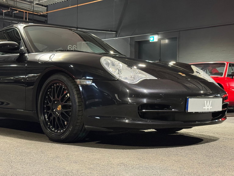 Porsche 996.2 Carrera