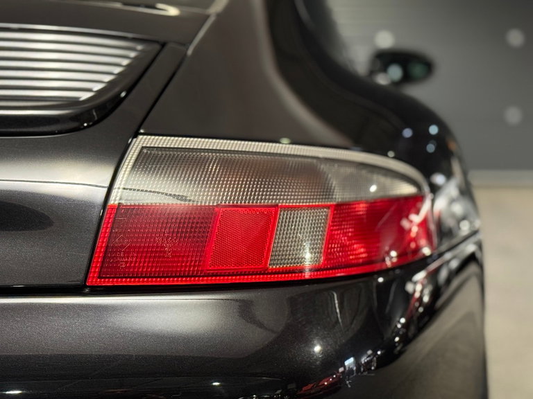 Porsche 996.2 Carrera