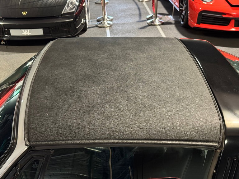 Porsche 911 Carrera 2.7