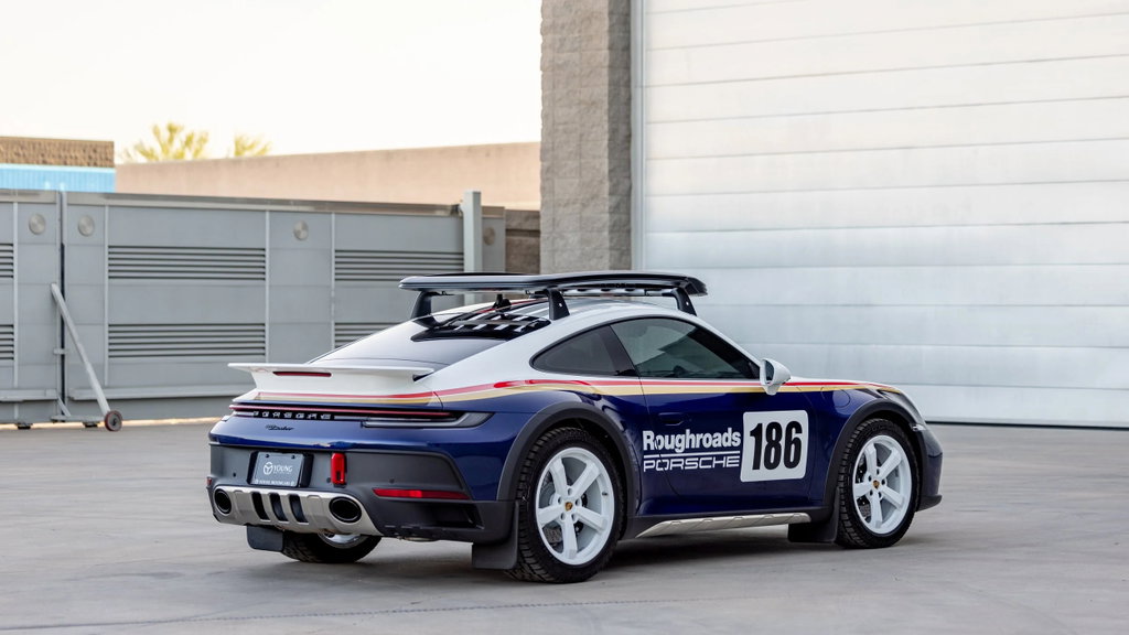 Porsche 911 Dakar