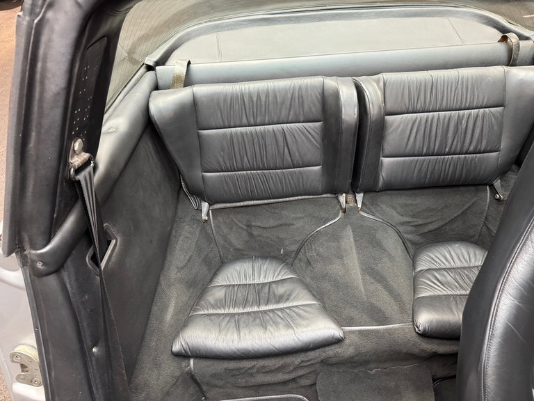Porsche 911 Carrera 2.7