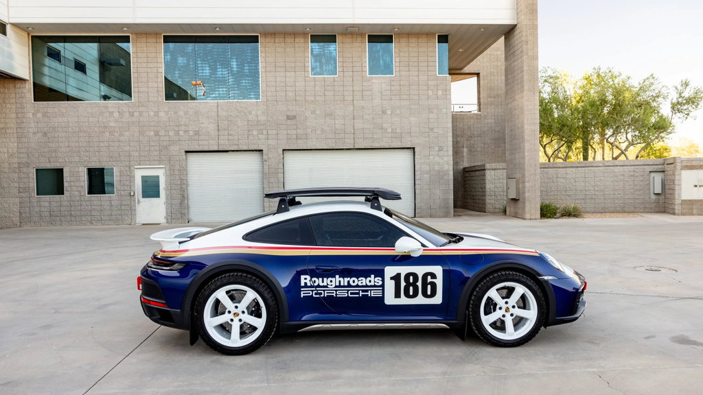 Porsche 911 Dakar