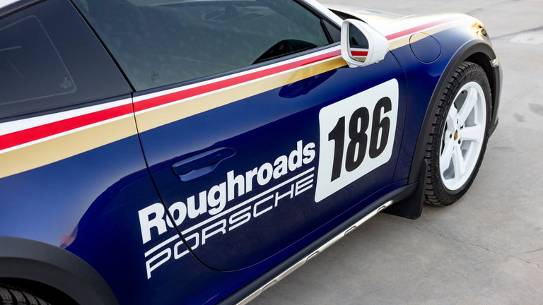Porsche 911 Dakar