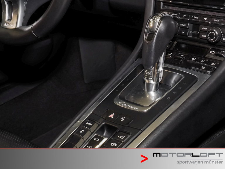 Porsche 991 Carrera 4 Black Edition