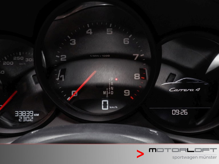 Porsche 991 Carrera 4 Black Edition