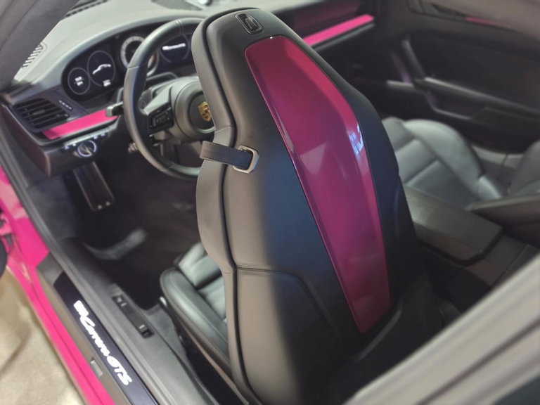 Porsche 992 Carrera GTS