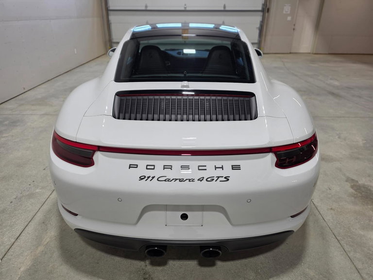 Porsche 991.2 Carrera 4 GTS