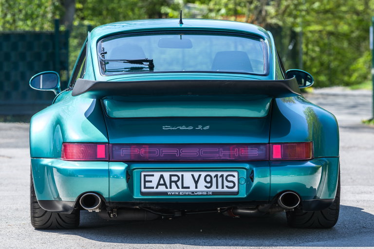 Porsche 964 Turbo 3.6