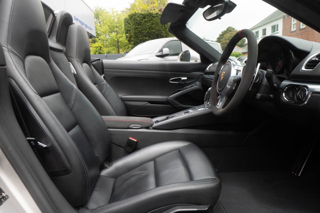 Porsche 981 Boxster