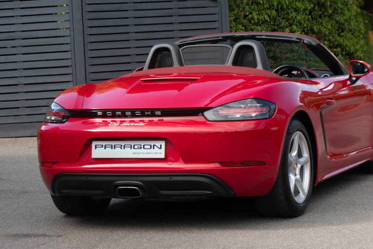 Porsche 718 Boxster