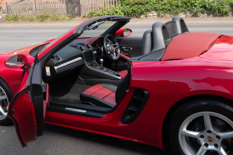 Porsche 718 Boxster