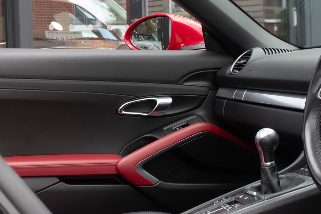 Porsche 718 Boxster