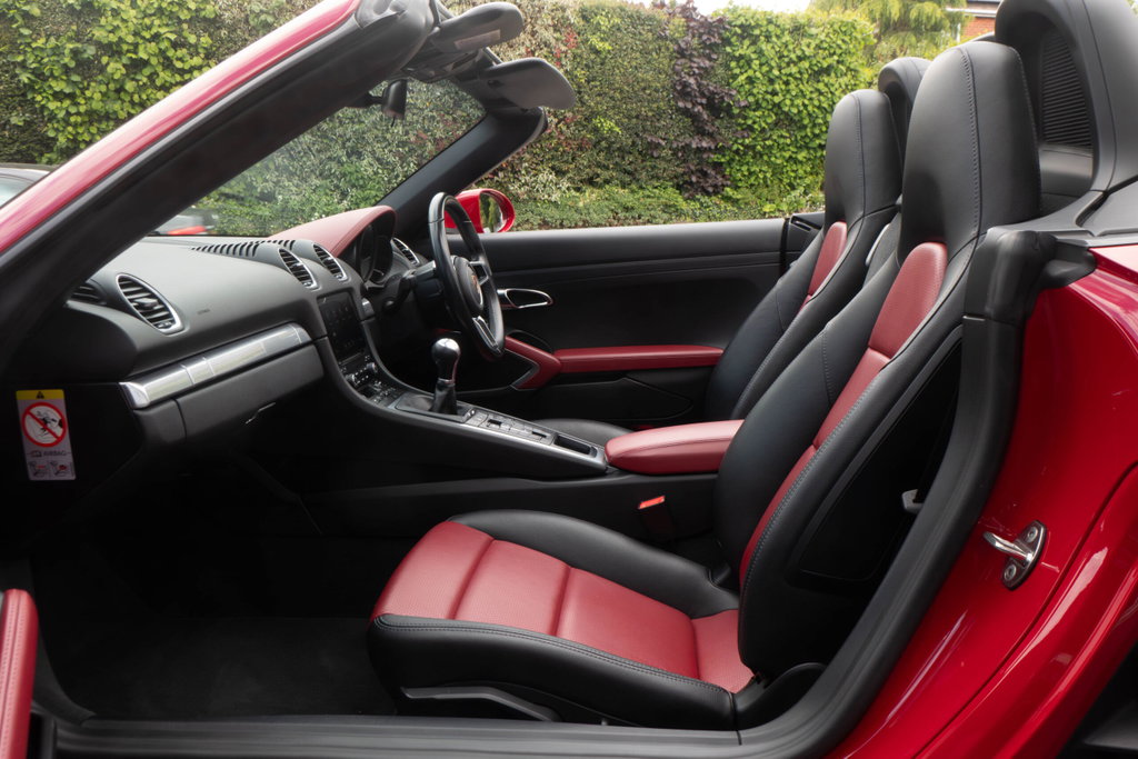 Porsche 718 Boxster